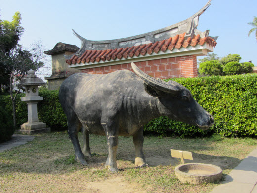 集集明新書院