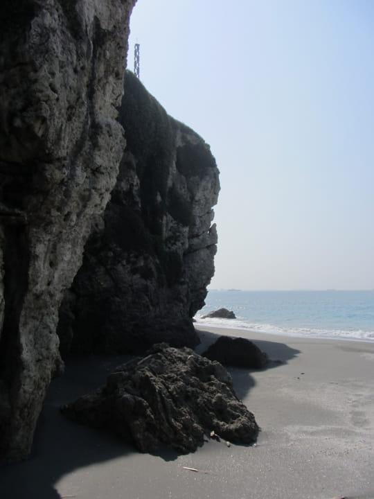 高雄旗津島 旗津星空隧道 出口波瀾壯闊海景